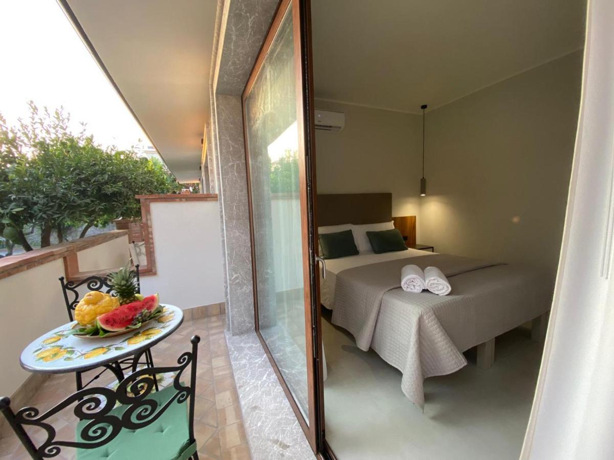 Villa Antonino Giardini-Naxos Extérieur photo